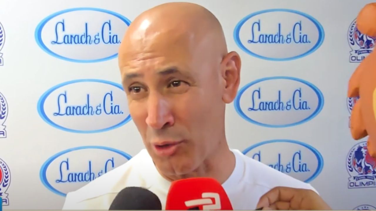 Eduardo Espinel llena de elogios a Primi Maradiaga con el Olancho FC