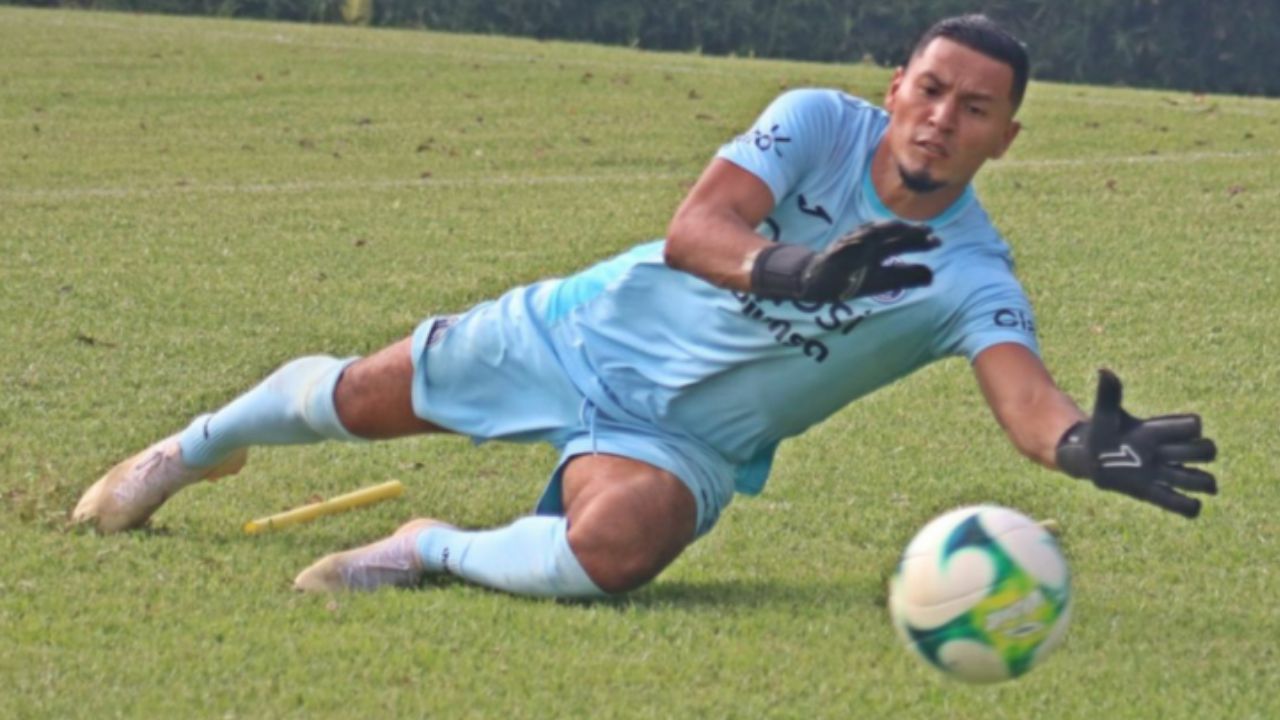 Marlon Licona deja queja contra la Liga Nacional tras la goleada ante Cincinnati