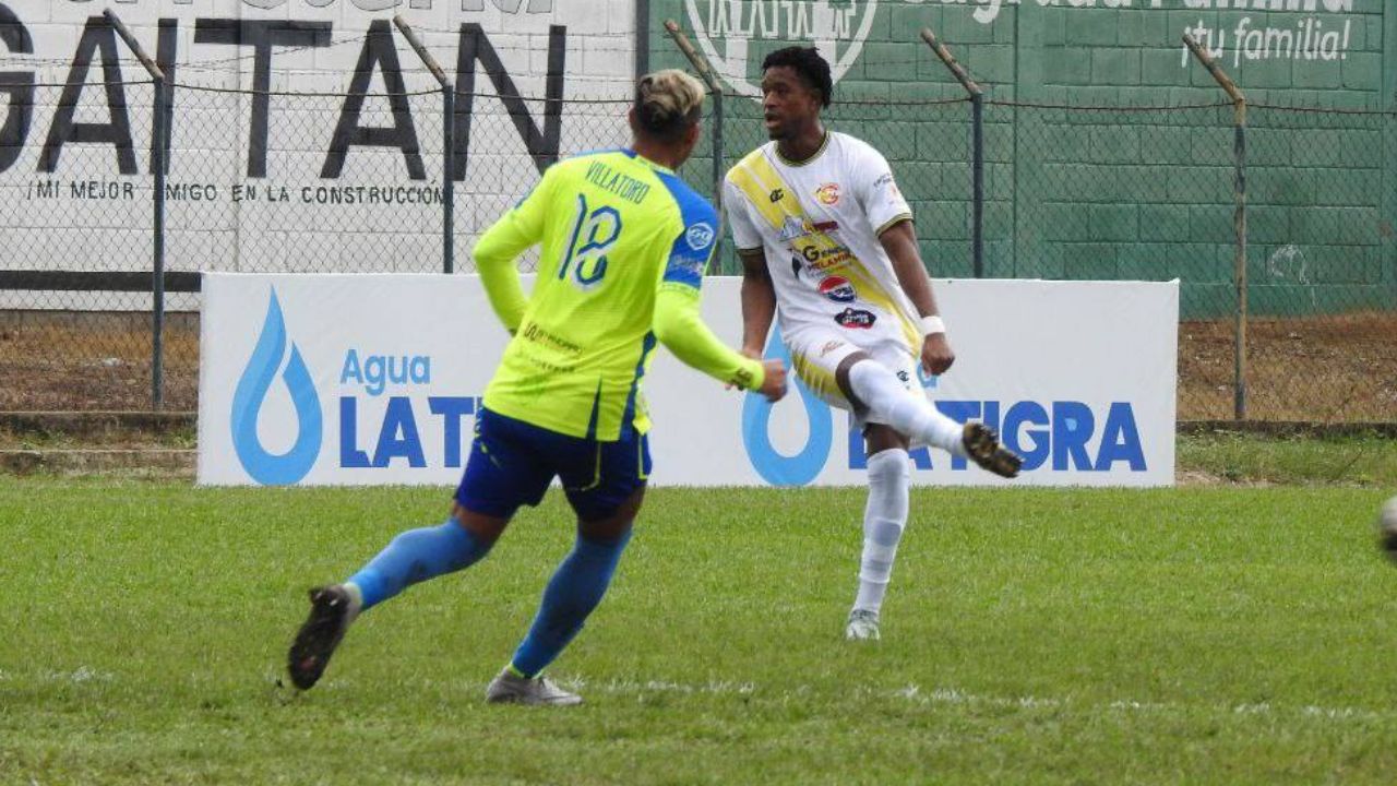 Olancho FC y Génesis se conforman con un insípido empate en Danlí