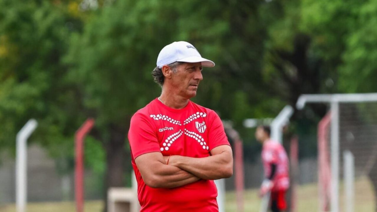 Pedro Troglio responde ante malos resultados en Instituto y hará cambios en el club