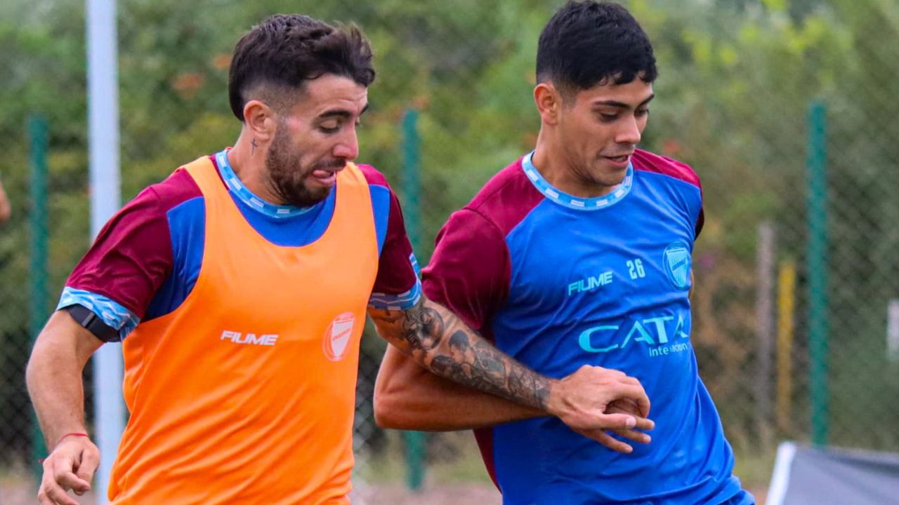 Agustín Auzmendi explica por qué no es titular en Godoy Cruz de Argentina