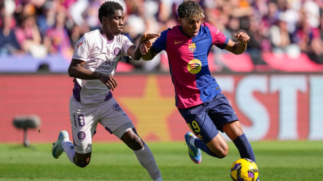 Barcelona golea al Girona y sigue como puntero en LaLiga de España