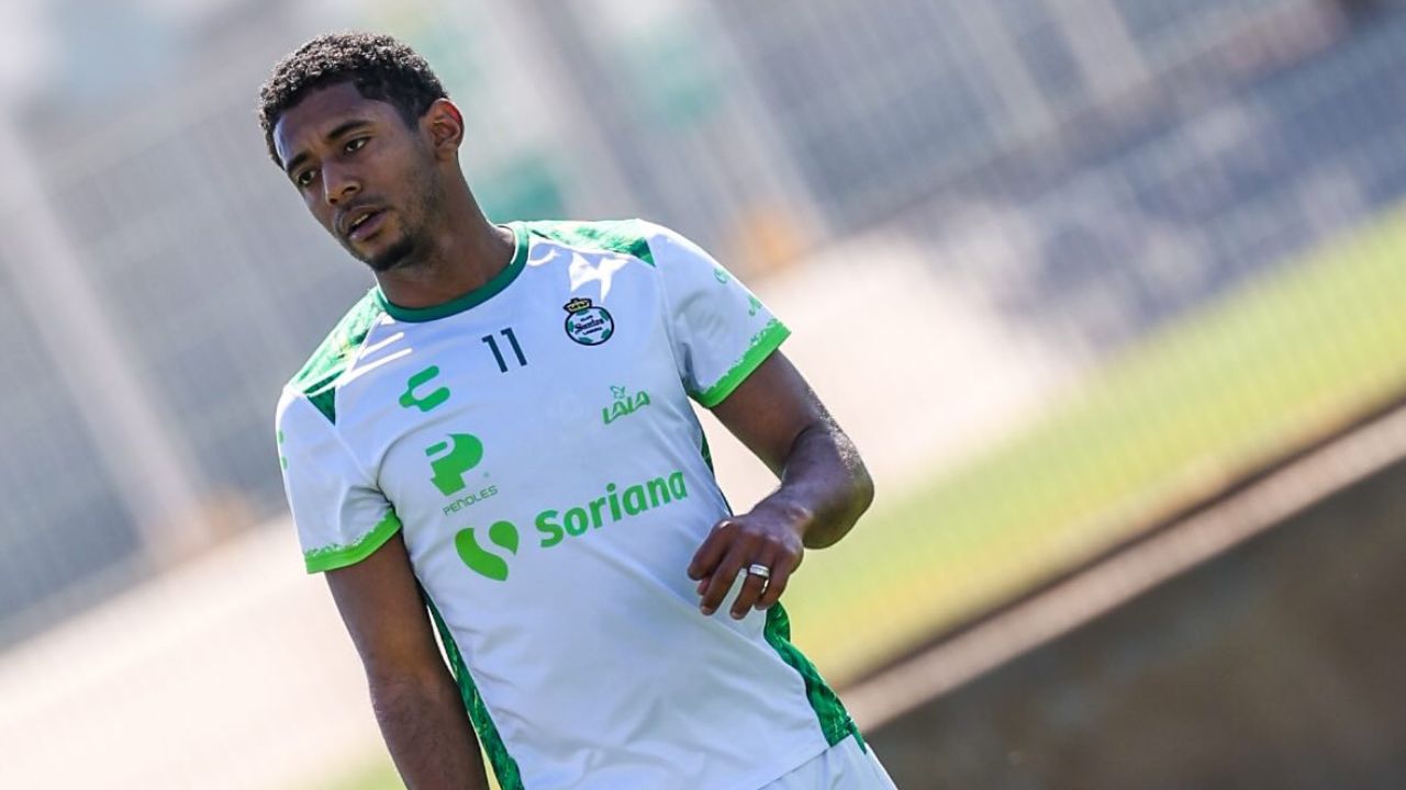 Choco Lozano novedad en último entrenamiento del Santos Laguna