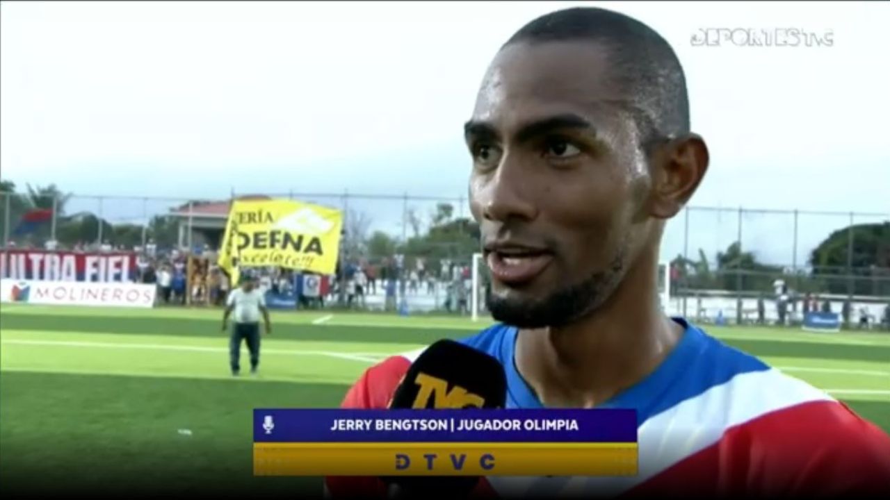 Jerry Bengtson se pronuncia tras convertirse en el máximo goleador de la Liga Nacional
