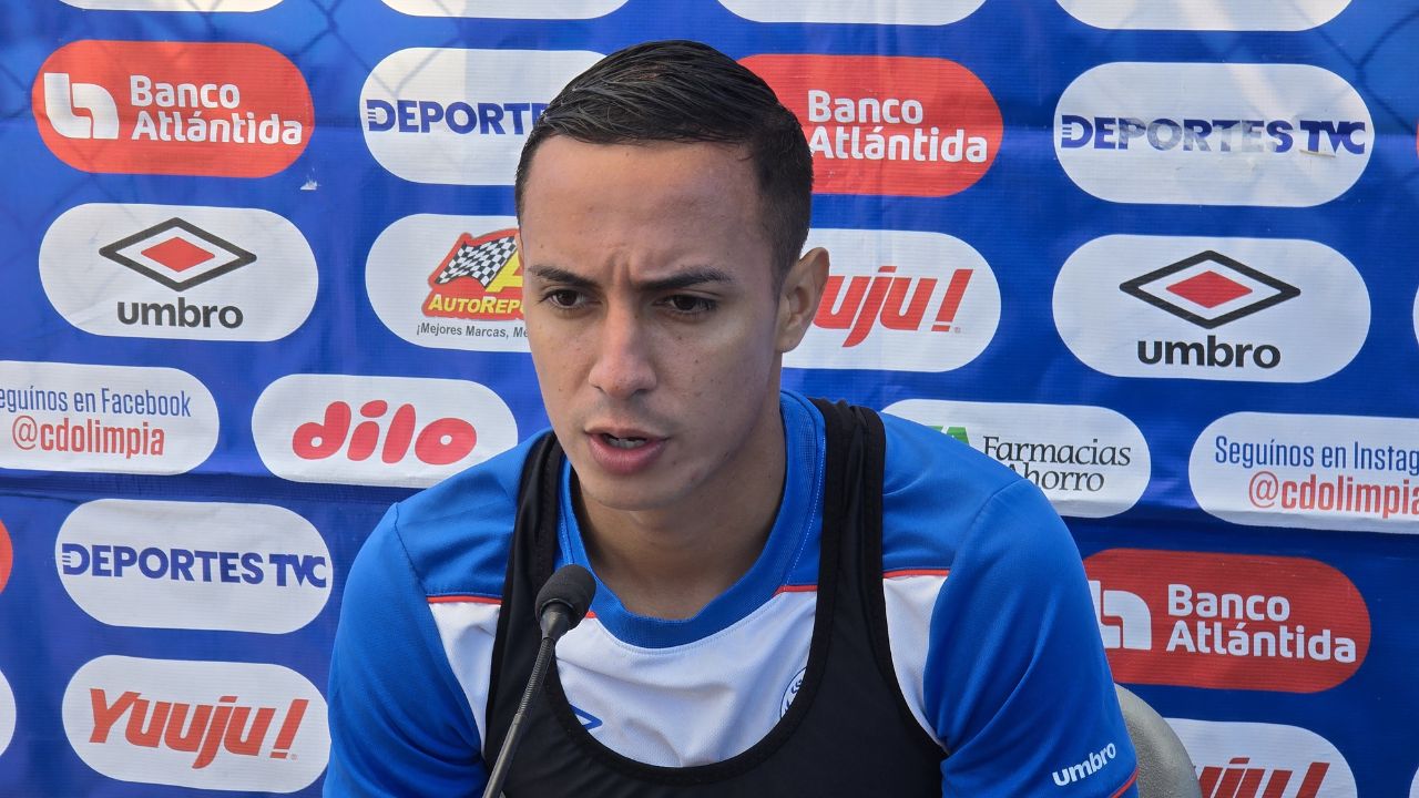 Moisés Rodríguez señala diferencia entre Troglio y Espinel con los juveniles