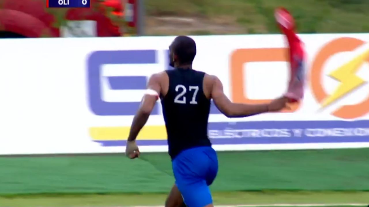 Así fue el gol de Jerry Bengtson que superó a Wilmer Velásquez como máximo goleador de la Liga Nacional