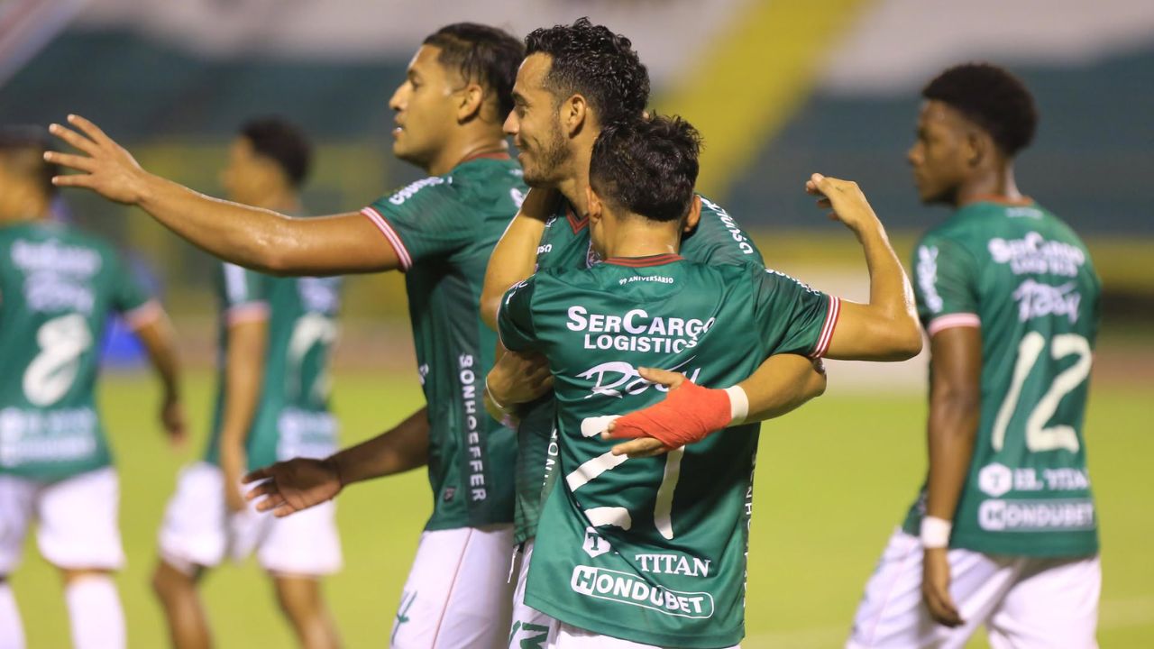 Marathón termina goleando en ráfaga al Victoria jugando en Olímpico