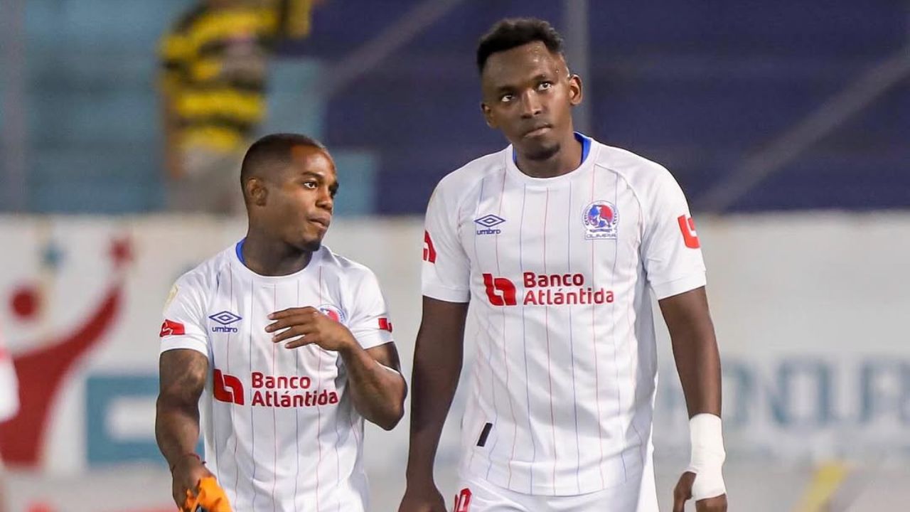 Este es el motivo de la ausencia de Alberth Elis en últimos partidos del Olimpia