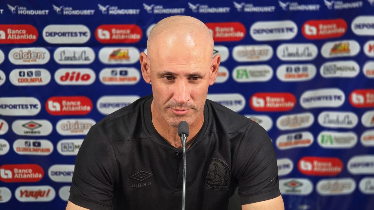 Eduardo Espinel envía mensaje a  afición tras acumular tercer partido sin ganar