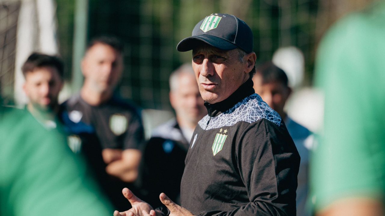 Pedro Troglio conoce su principal reto tras fichar con Banfield de Argentina