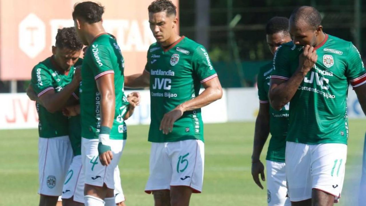 Revelan lo que pasó en el camerino tras pelea entre Alexy Vega y Juan Anangonó