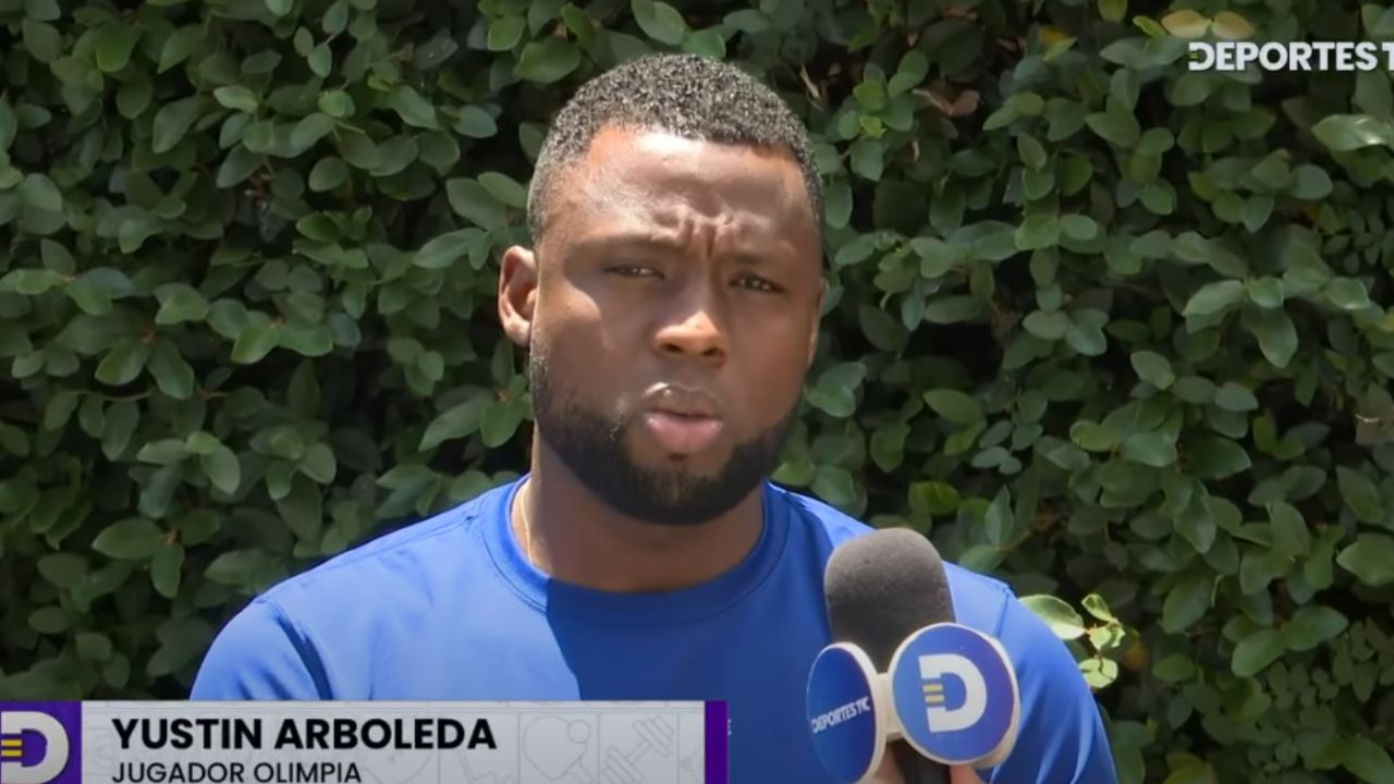 Yustin Arboleda explica la razón por la que no viajó con Olimpia para el clásico