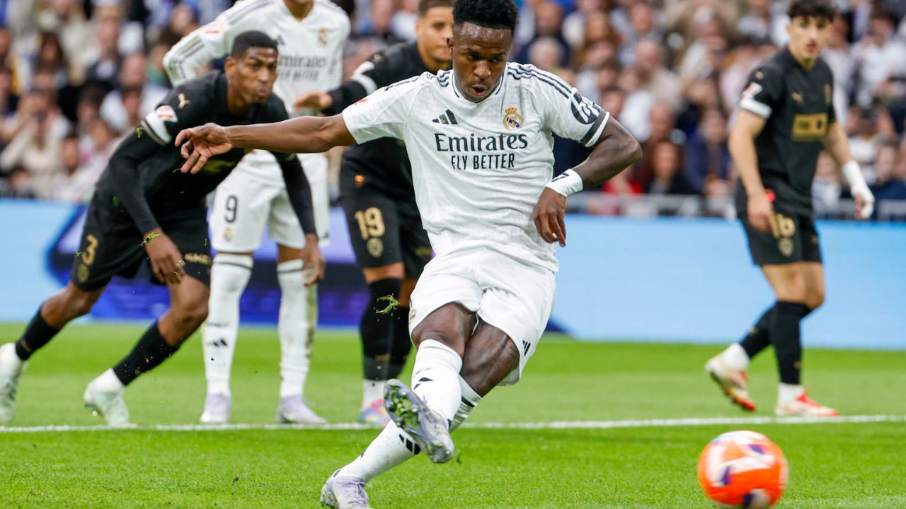 Vinicius Jr perdió apuesta con jugador del Valencia por el penal fallado