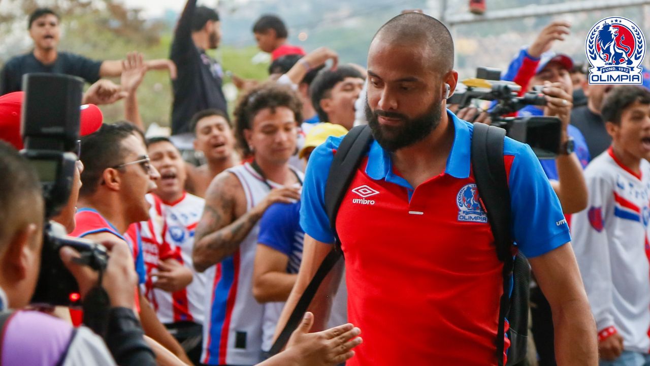 Confirman la lesión que sufrió Edrick Menjívar en partido Olimpia vs Génesis