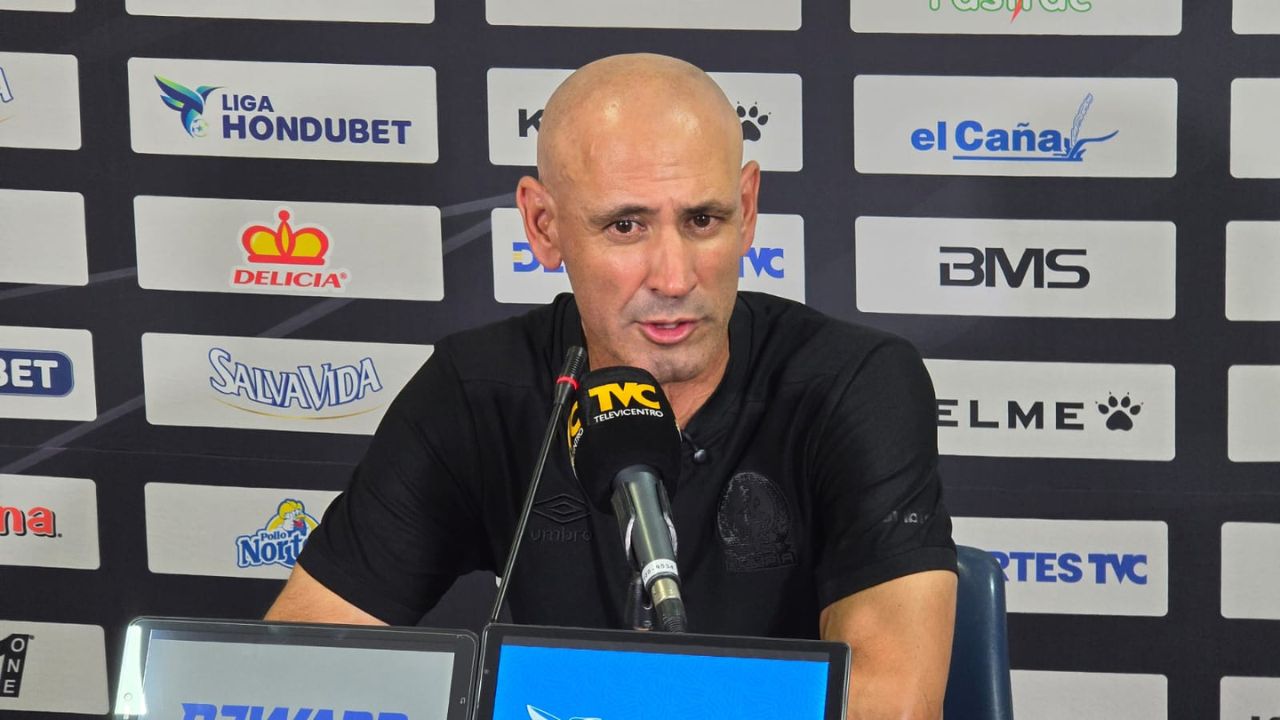Eduardo Espinel presume su ventaja y define el plan del Olimpia para ser campeón