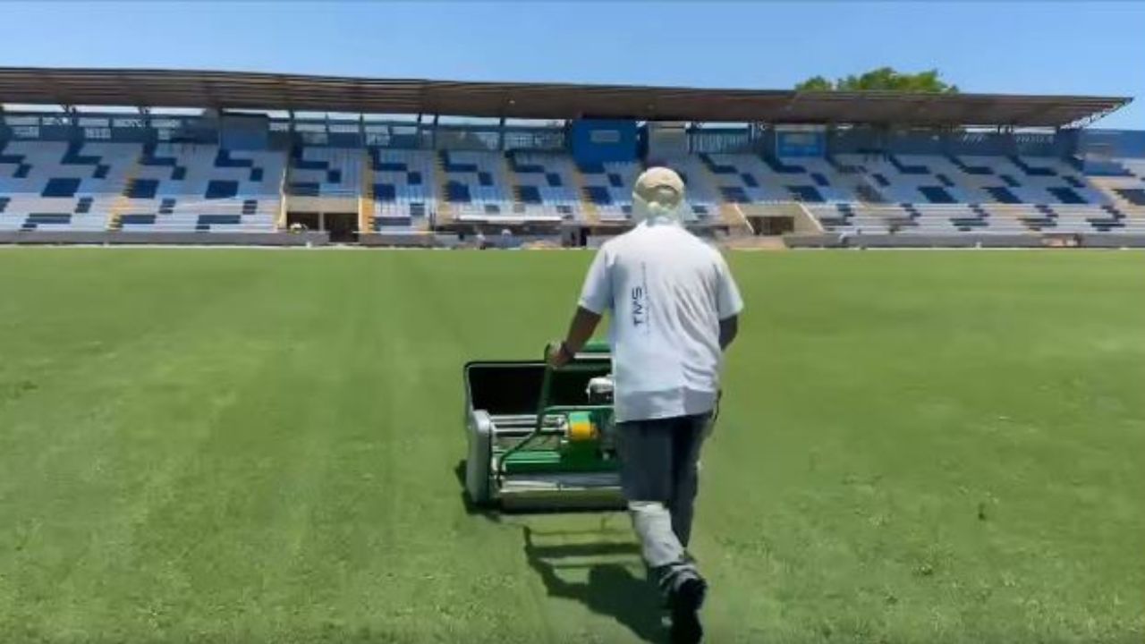 Grama del Estadio Ceibeño termina su proceso de germinación