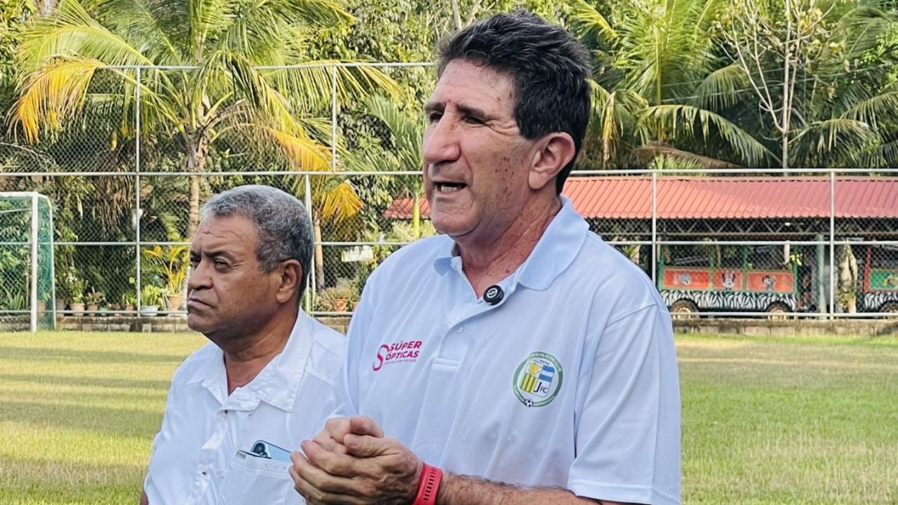 Héctor Vargas conoce a su nuevo equipo en el fútbol de Honduras