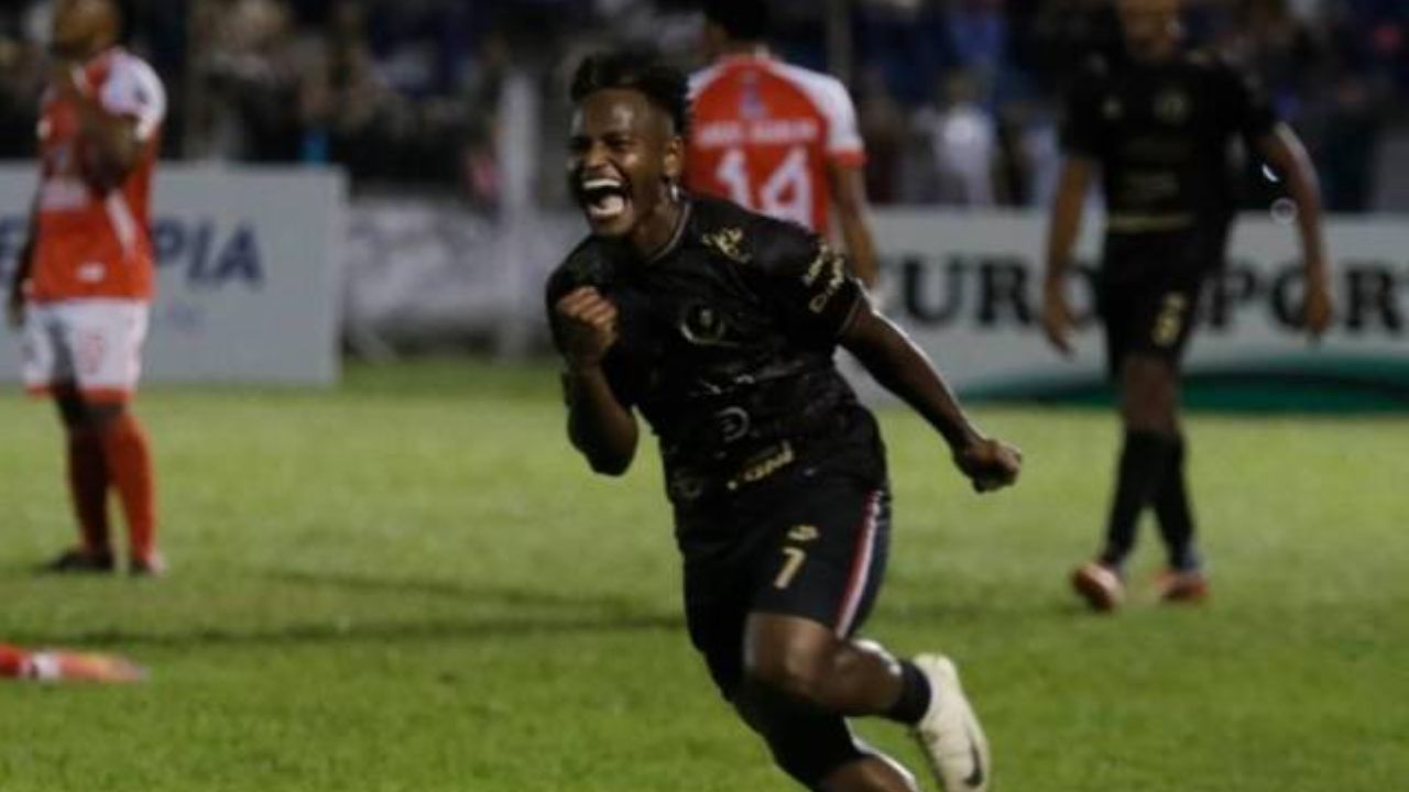 Independiente se sobrepone a Arsenal y se consagra campeón de la Liga de Ascenso