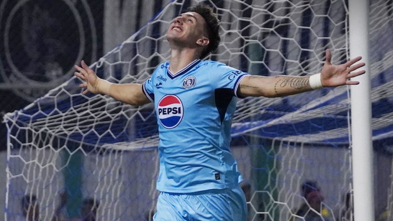 Motagua receta goleada al Génesis y pone un pie y medio en las semifinales