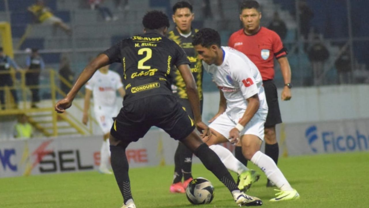 El árbitro designado para la final de ida entre Real España y Olimpia