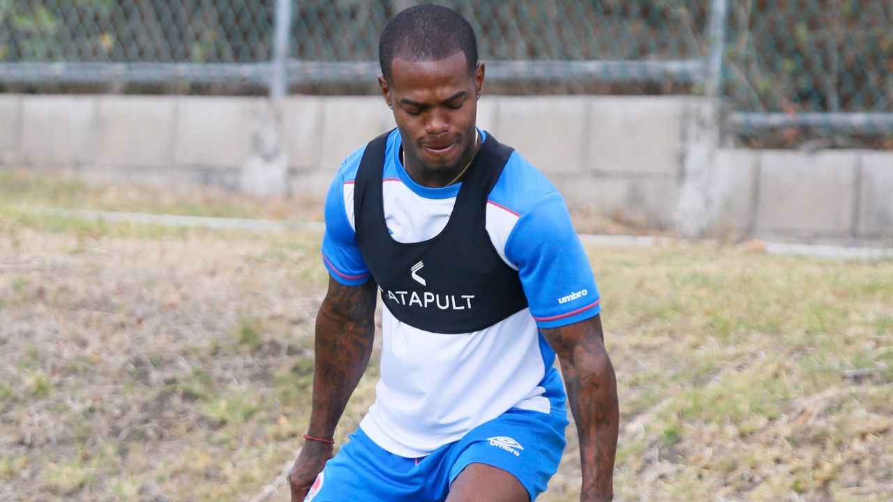 Edwin Solano dejaría Olimpia para unirse a las filas de otro club de Liga Nacional