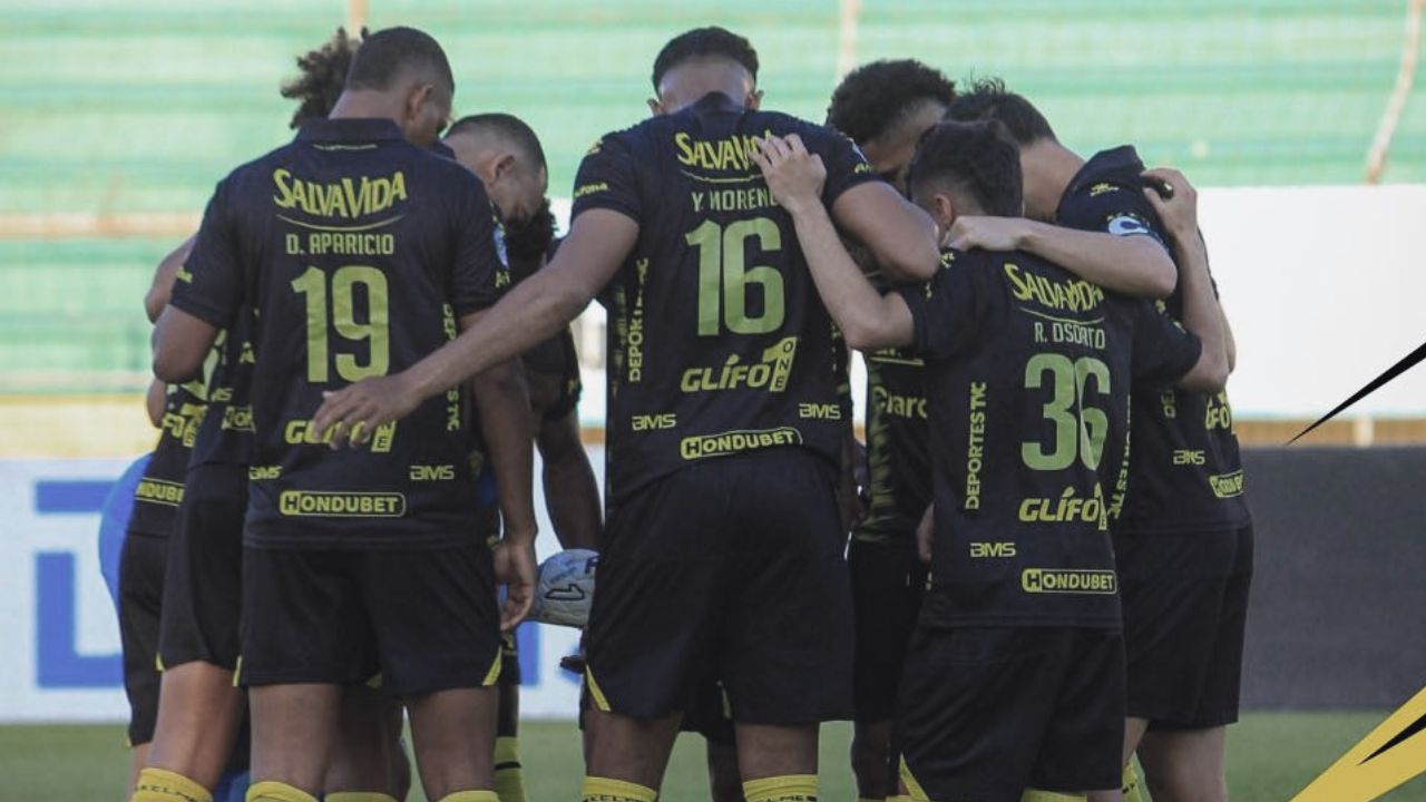 Jugador del Real España deja el club a solo días de la disputar la Gran Final