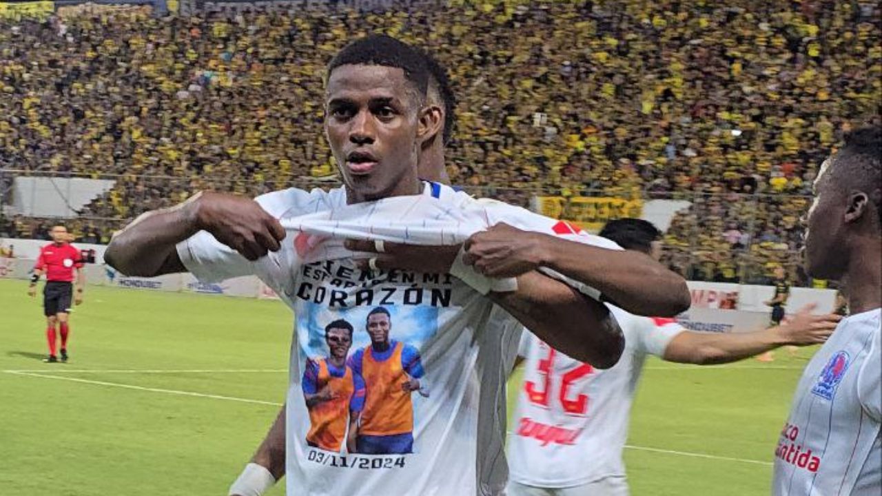 Julián Martínez describe qué sintió al marcar su primer gol con Olimpia en una final