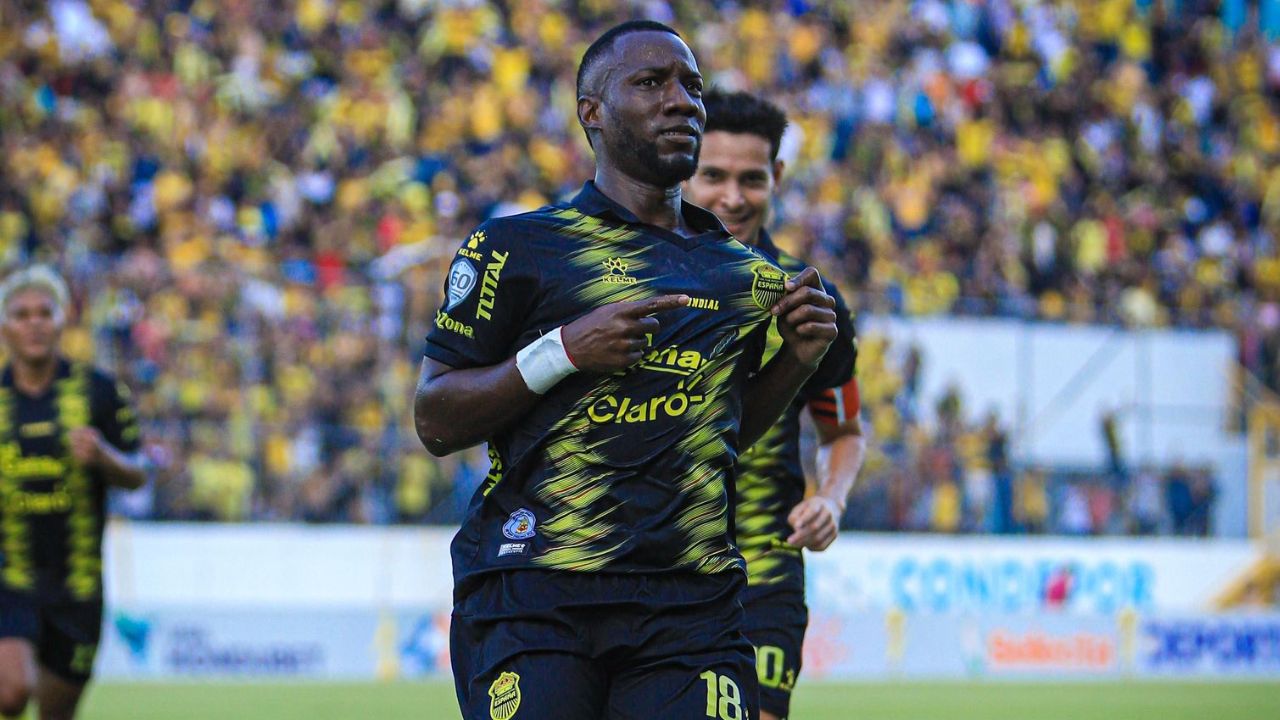 Real España gana la revancha ante Motagua y se clasifica a la Final del Clausura 2025