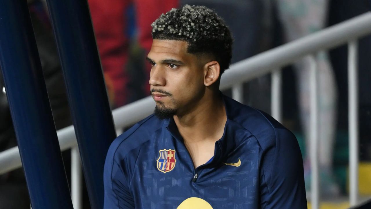 Ronald Araújo rompe el silencio y deja sentido mensaje tras la eliminación en Champions