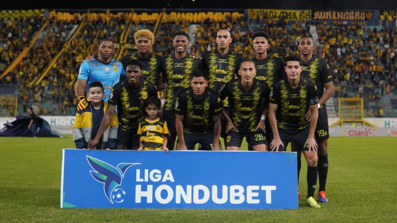 Real España define su técnico para próximo torneo tras perder final ante Olimpia