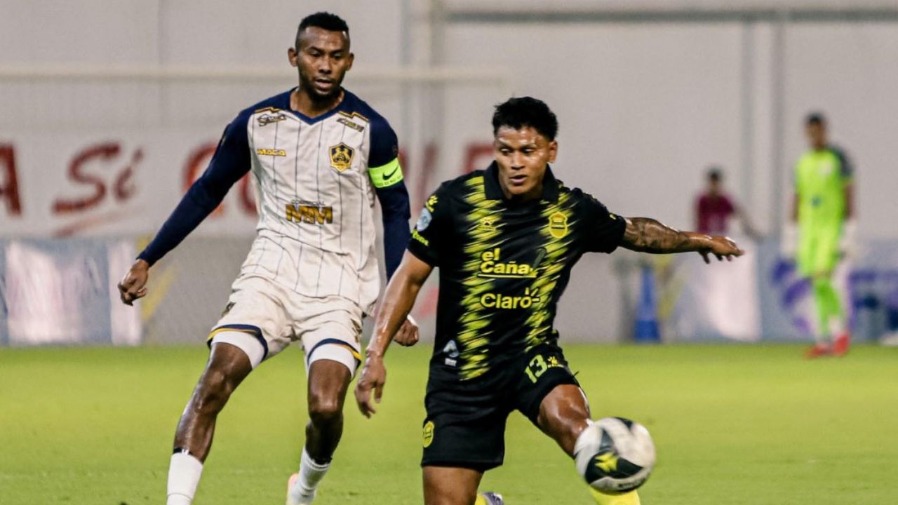 Real España vence a Olancho FC y sella su boleto a semifinales del Torneo Clausura 2024-2025