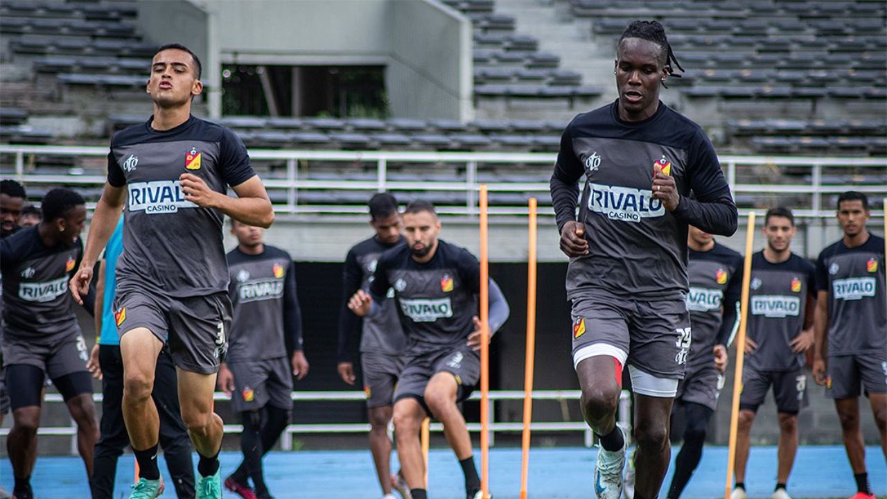 Rubilio Castillo define su futuro tras no ver minutos en el Deportivo Pereira