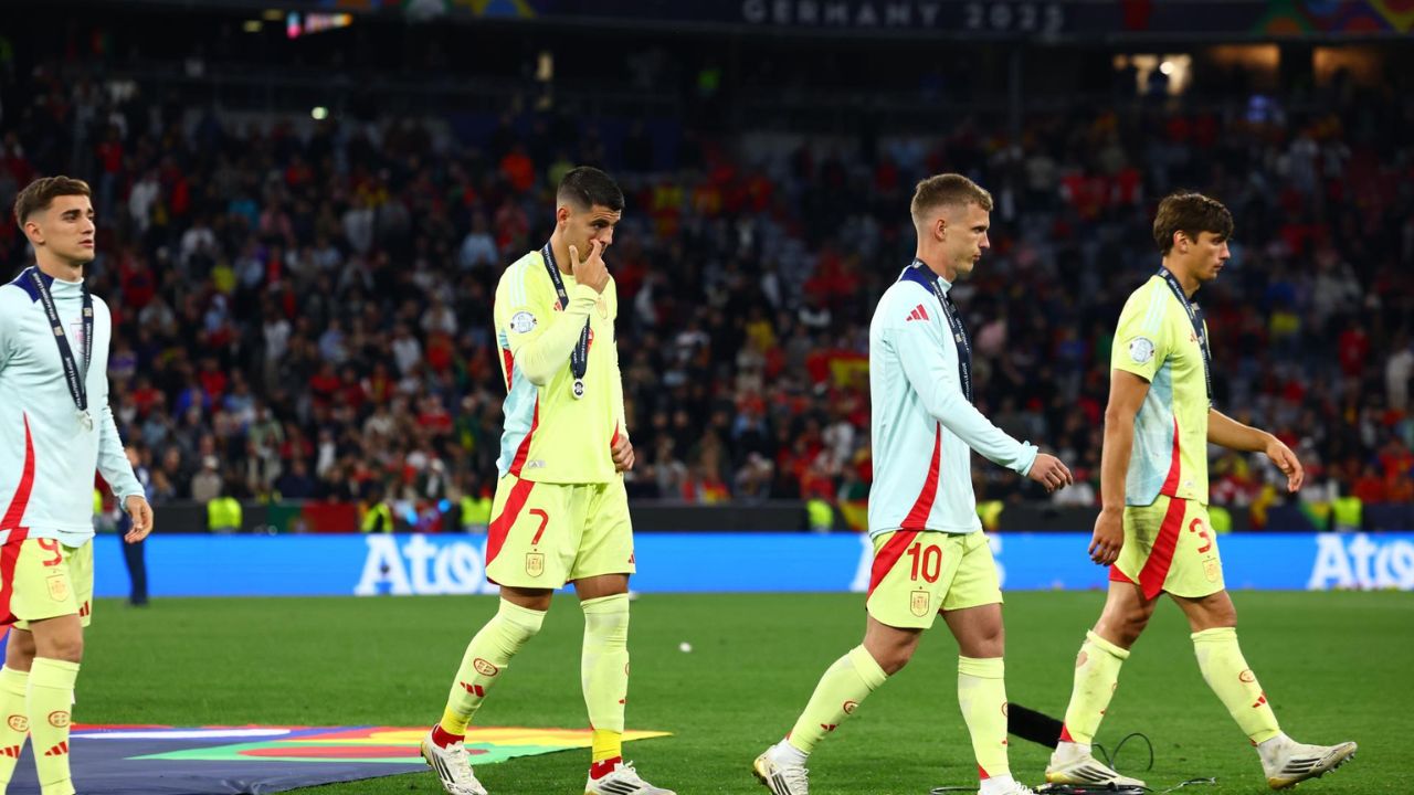 Figura de España deja entrever su retiro tras perder final contra Portugal