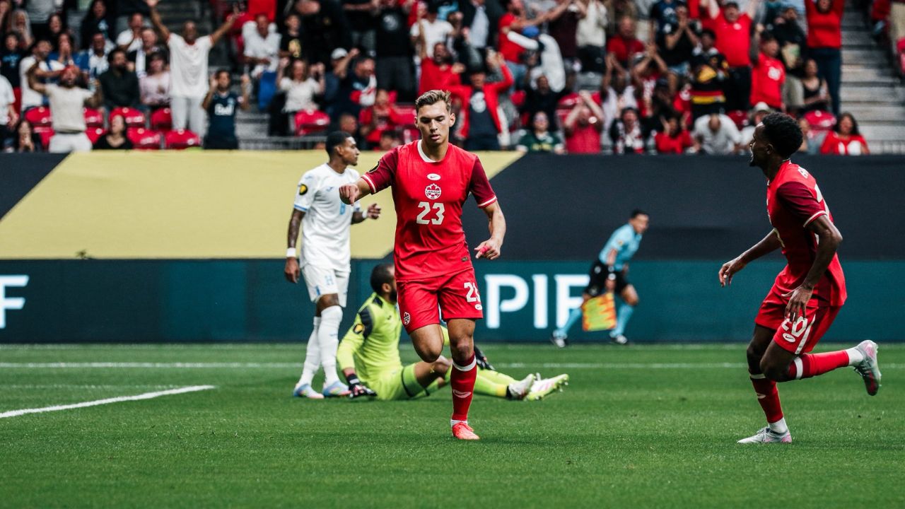 Honduras fue goleado por Canadá en su debut en la Copa Oro 2025