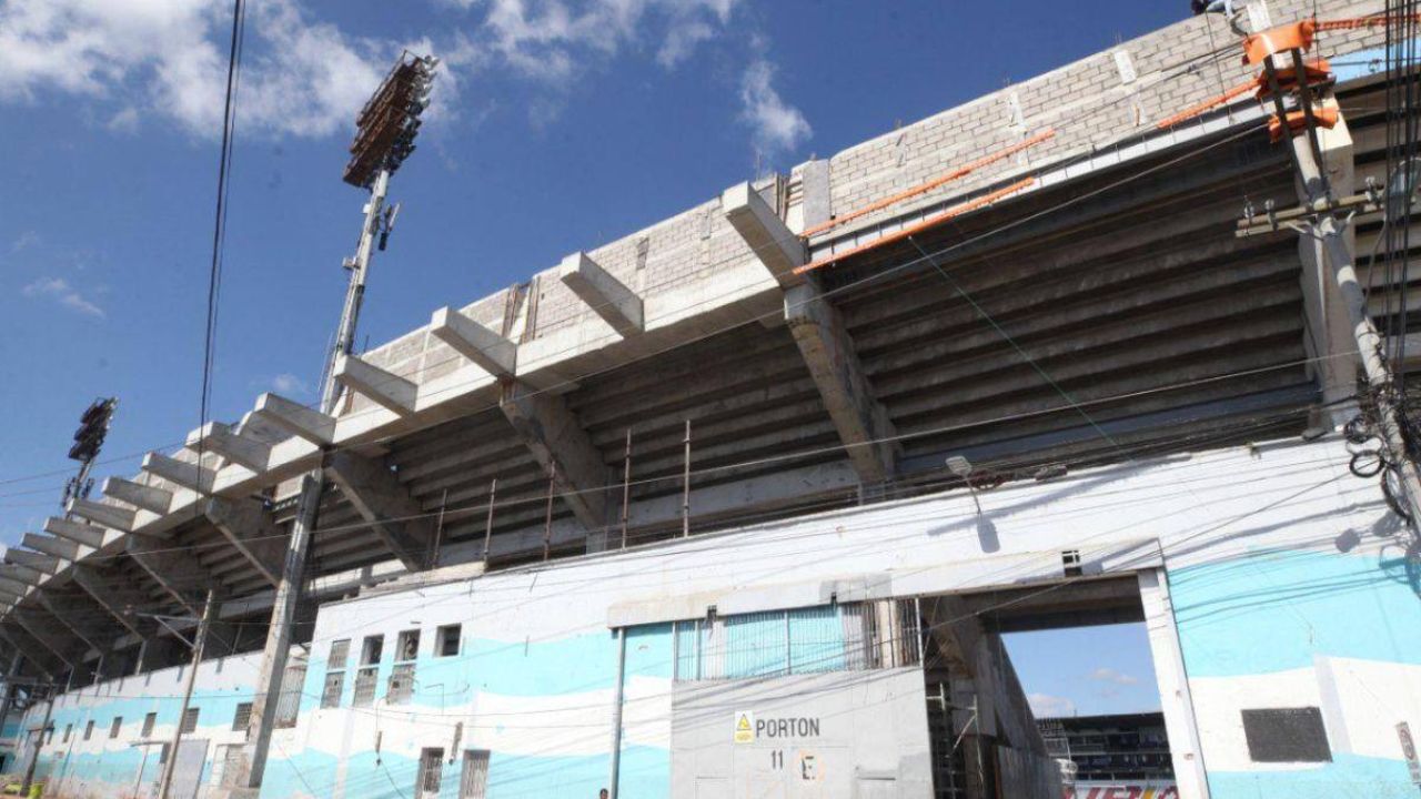 Inician trabajos de construcción del techo y centro comercial en el Estadio Nacional