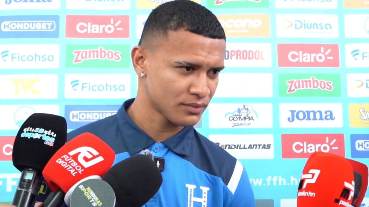 Kervin Arriaga le responde a quienes critican cortes de pelo en la Selección