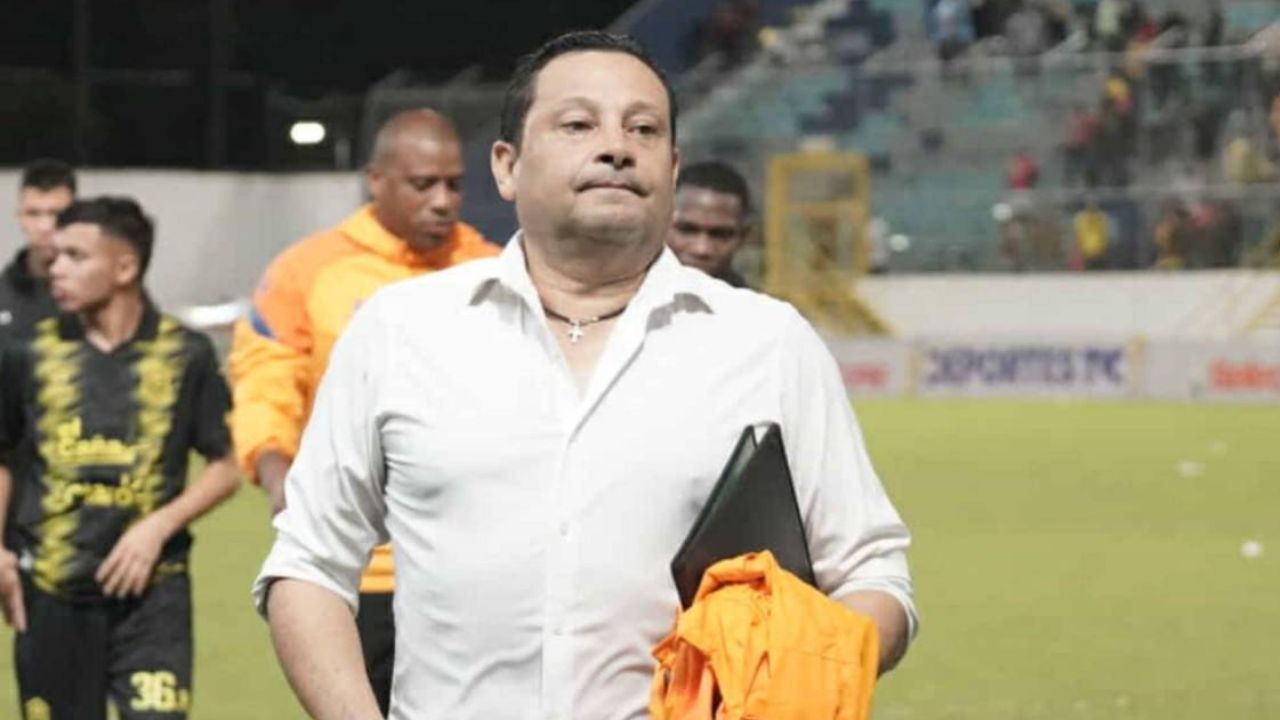 Jeaustin Campos recibe duro castigo de la Comisión de Disciplina