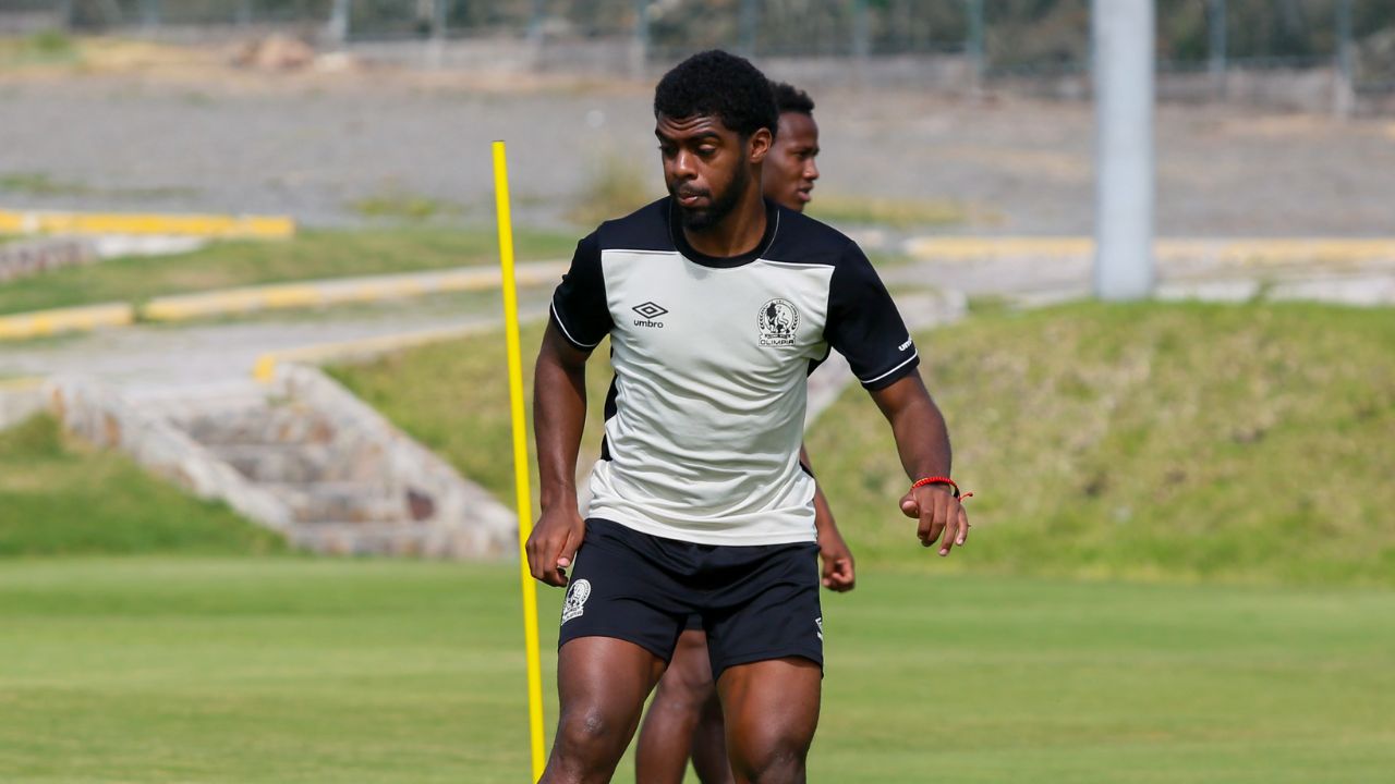 Josman Figueroa saldrá de Olimpia y tiene nuevo club para el Apertura 2025