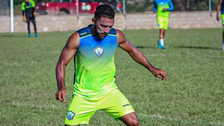 Reinieri Mayorquín es nuevo jugador del Estrella Roja de Danlí