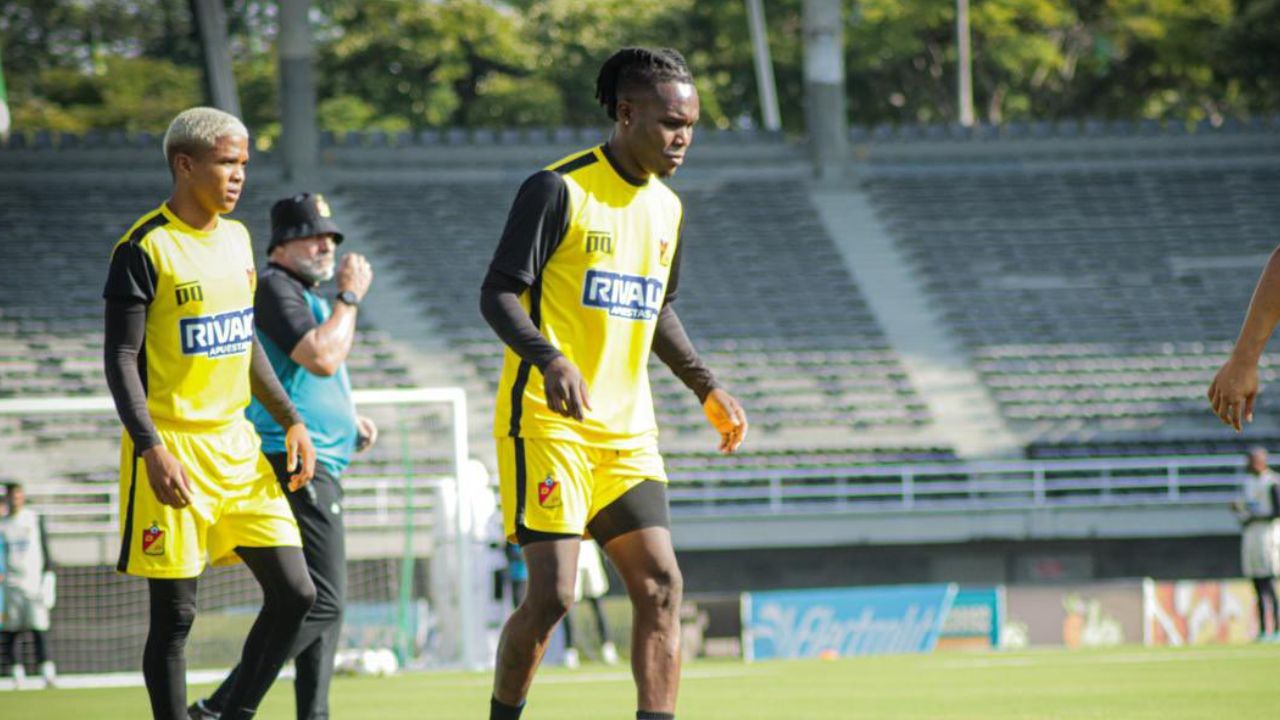 Rubilio Castillo habla de su futuro tras pocos minutos en Deportivo Pereira