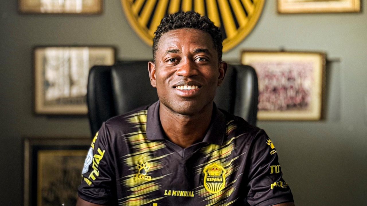Real España anuncia la llegada de Wesly Decas para el próximo torneo