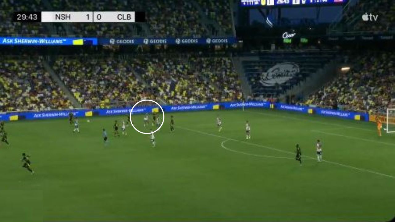 Andy Najar se luce con magistral pase en gol del Nashville en la MLS