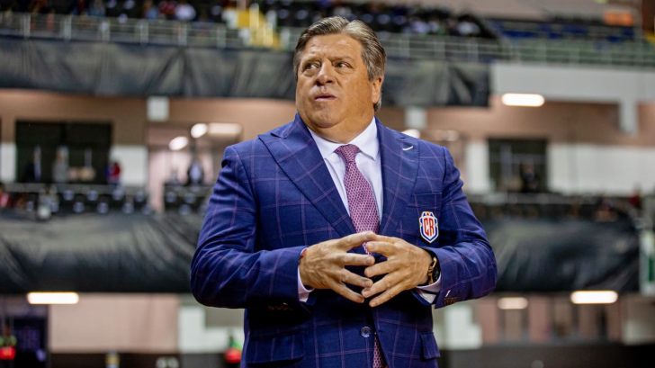 Selección de Costa Rica podría cambiar de técnico para las eliminatorias