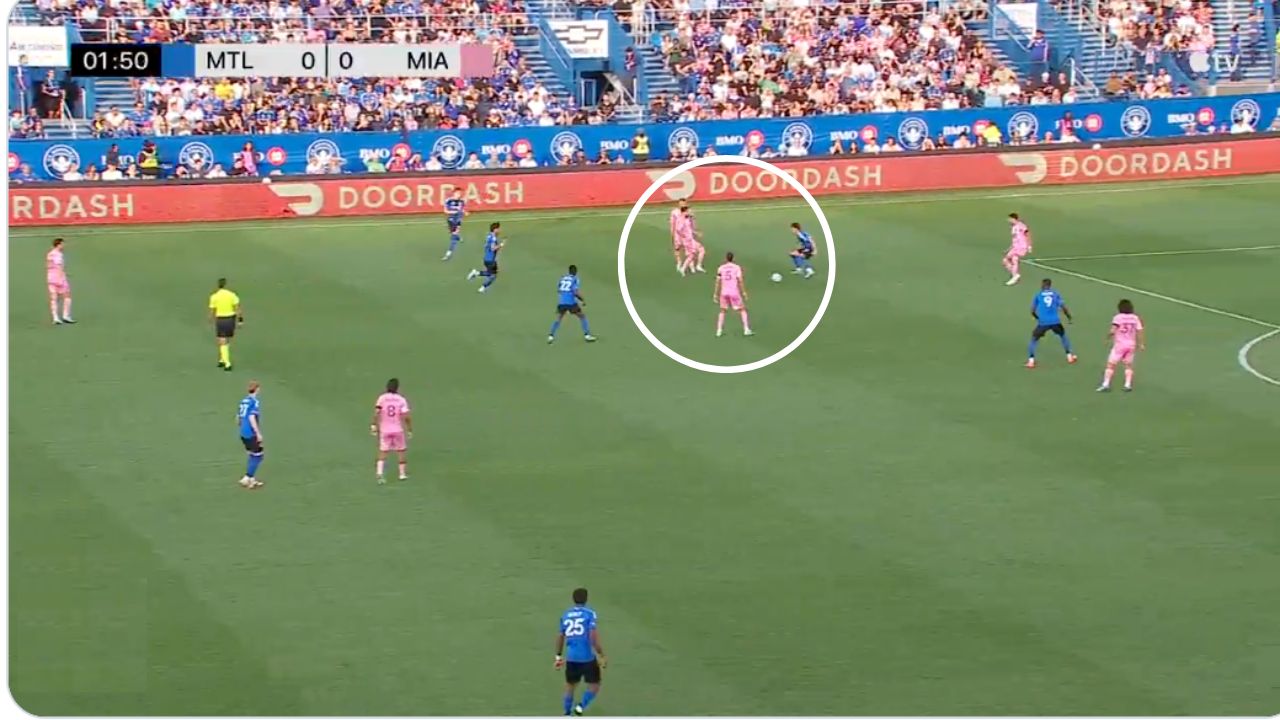 Lionel Messi da asistencia a un rival en el Montreal vs Inter Miami