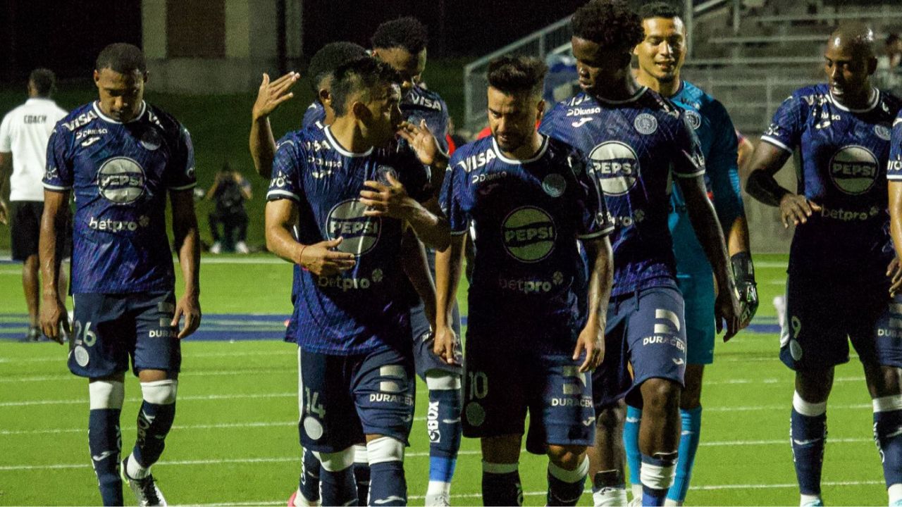 Luis Santamaría es inscrito con nuevo equipo en la Liga Nacional de Honduras