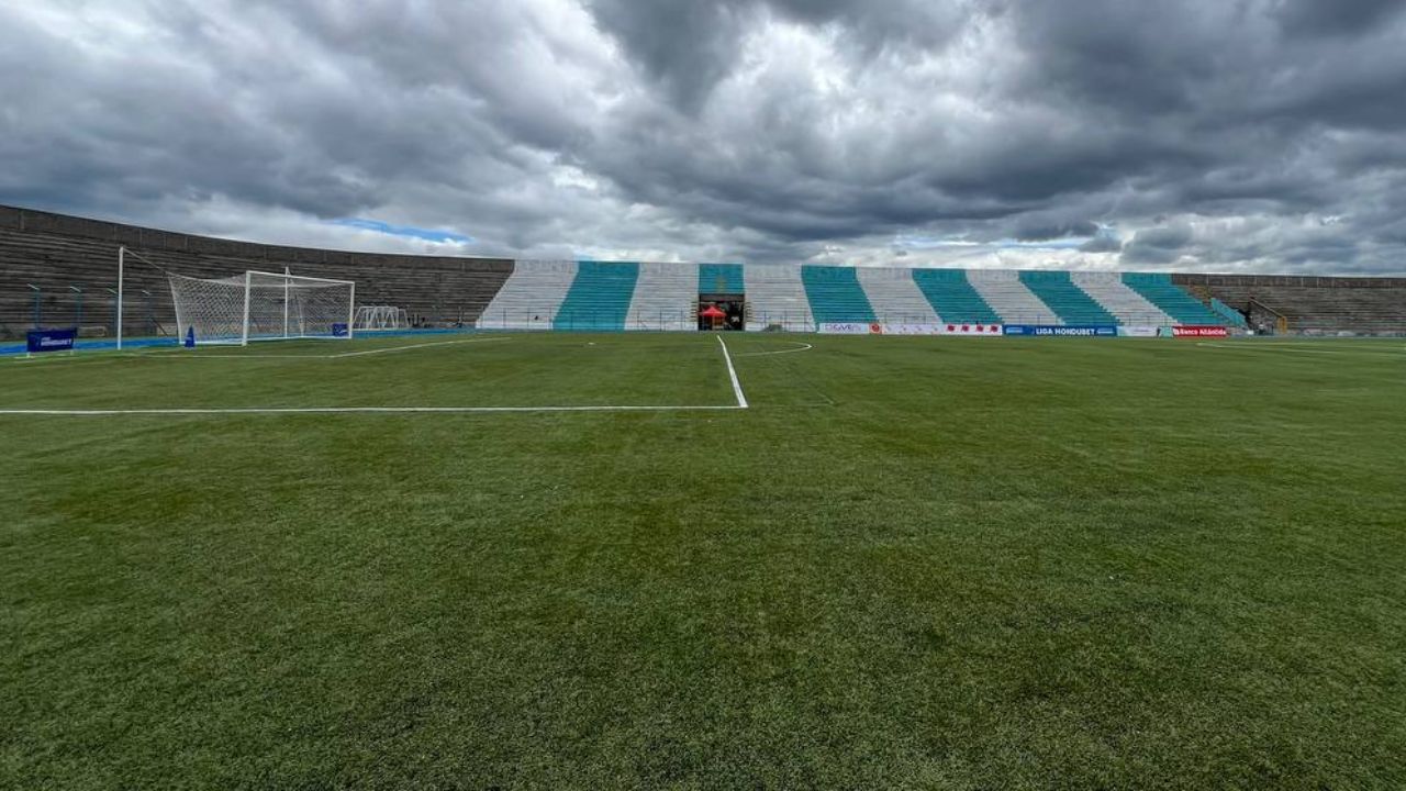 Estadio Roberto Suazo Córdova recibirá millonaria inversión en su infraestructura