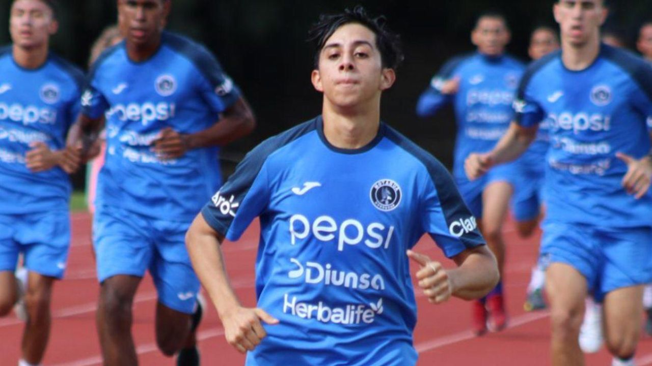 Yostin Obando deja al Motagua y tendrá nuevo club para el Apertura 2025