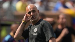 Técnico del Chelsea es humillado por periodista brasileño previo a duelo ante Fluminense