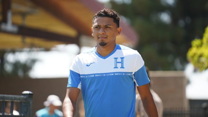 Alexy Vega confiesa la promesa que le hizo Reinaldo Rueda tras Copa Oro