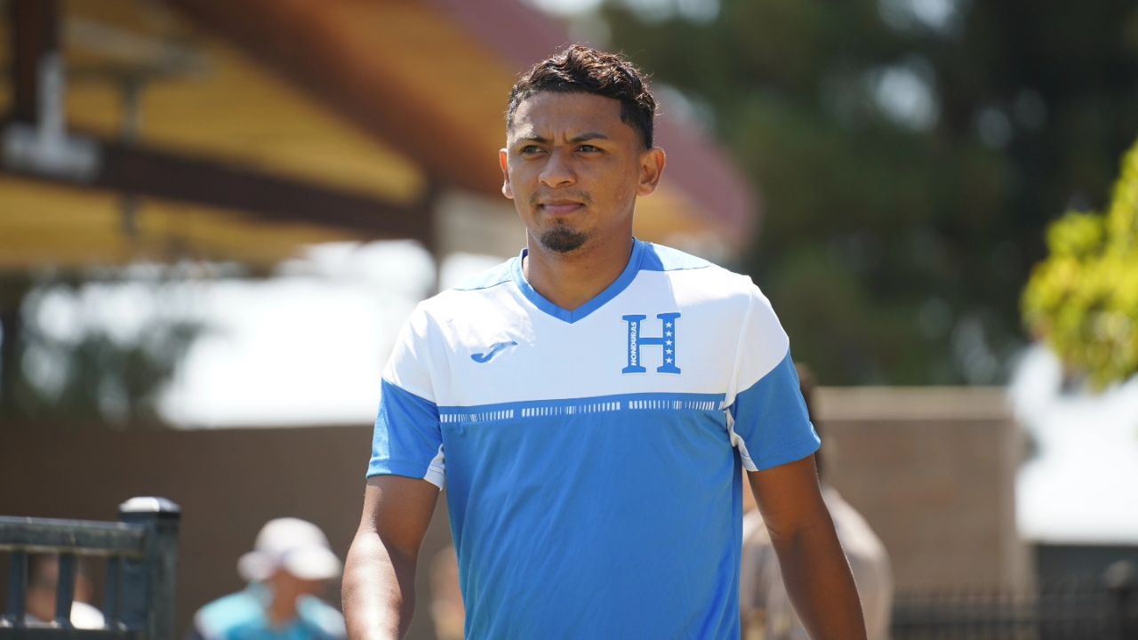 Alexy Vega confiesa la promesa que le hizo Reinaldo Rueda tras Copa Oro